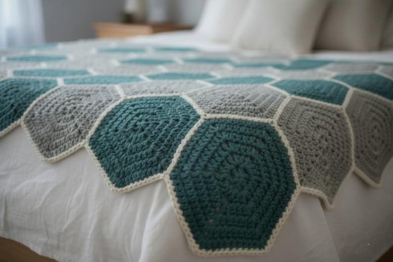Hexagon flower blanket crochet pattern