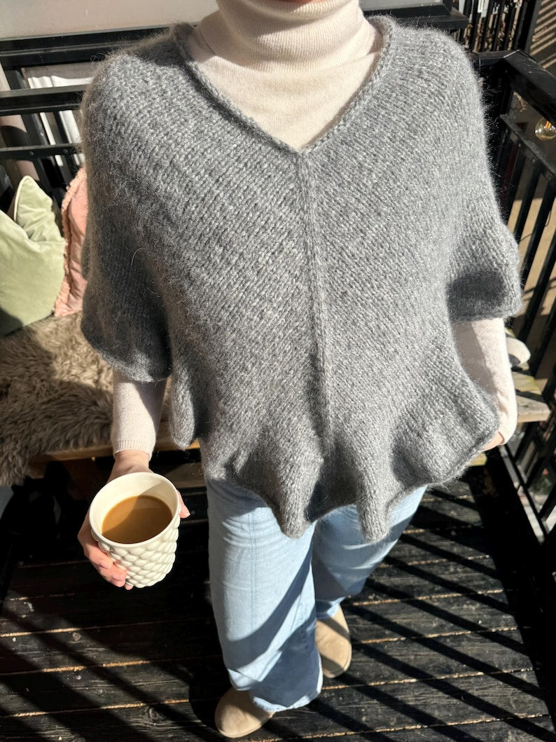Oslo Poncho knitting pattern