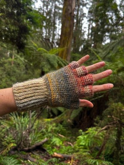 Gaia Gloves PDF crochet pattern
