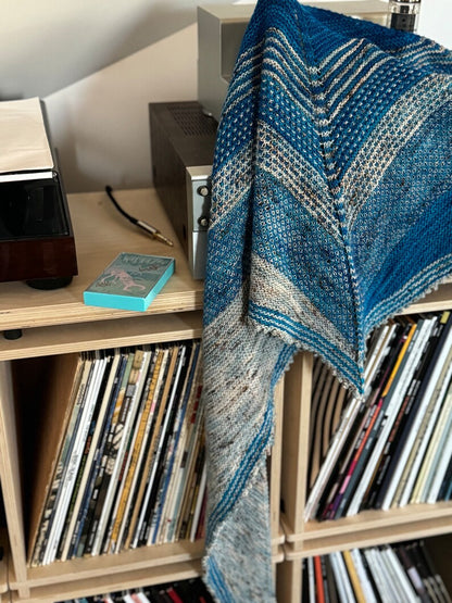 Super Girl Textured Knit Shawl Pattern