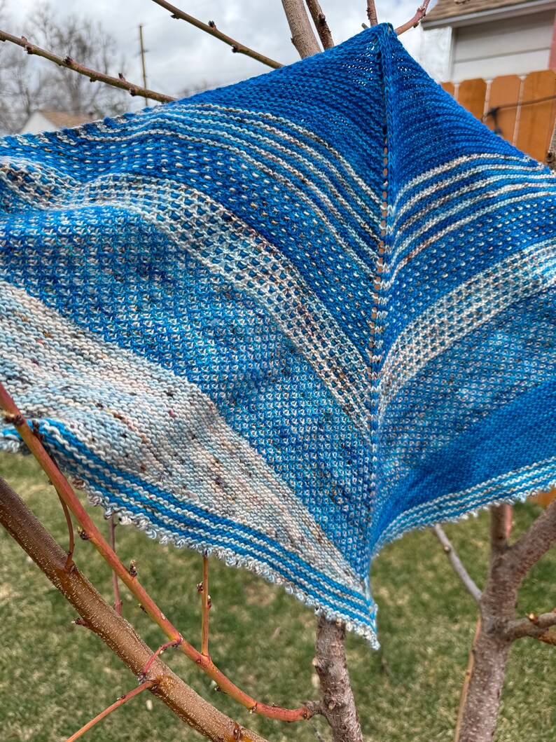 Super Girl Textured Knit Shawl Pattern