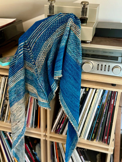 Super Girl Textured Knit Shawl Pattern