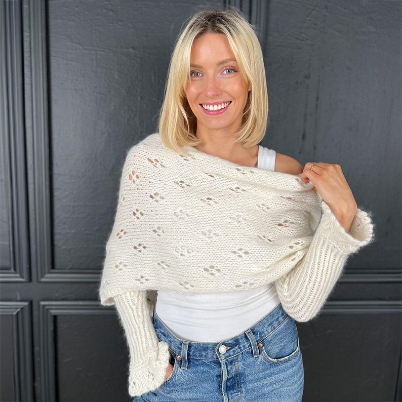 Eyelet sweater scarf knitting pattern
