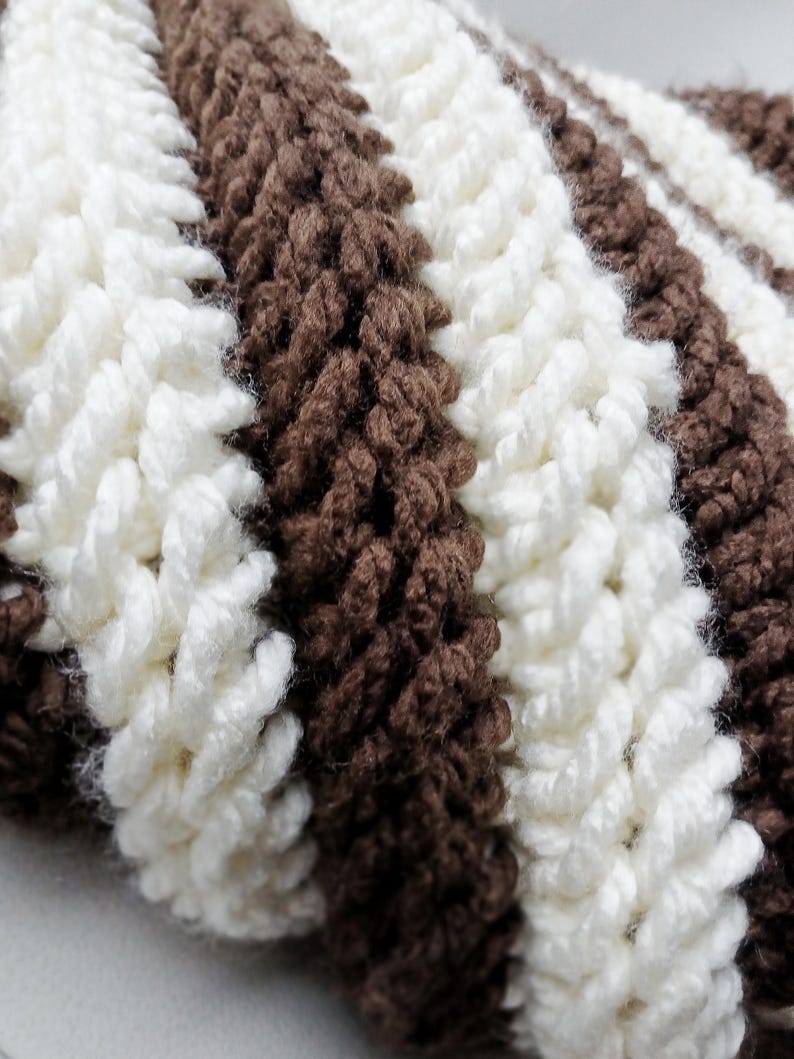 Chunky Crochet Modern Ribbed Blanket Pattern