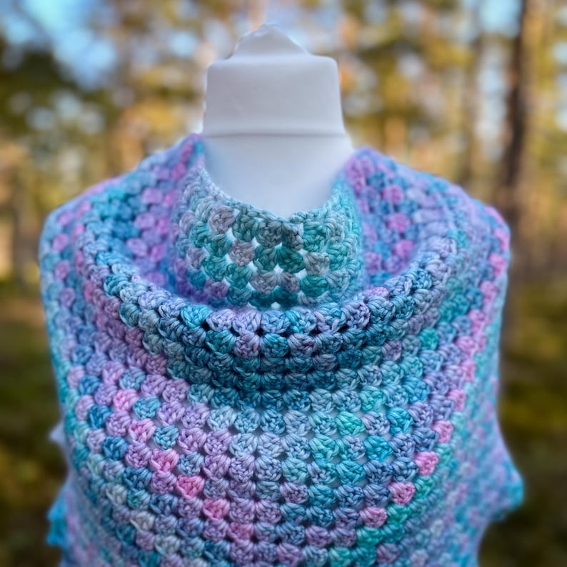 Ocean Dreams Shawl Crochet Pattern