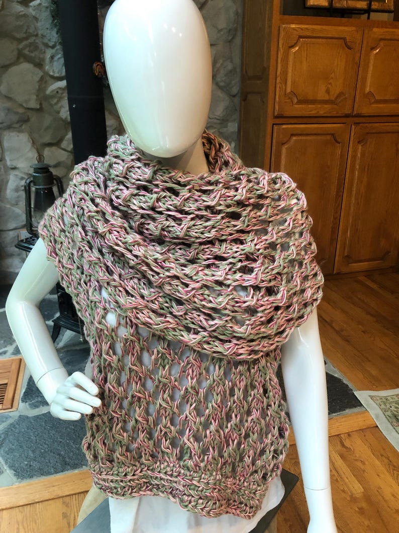Rectangular Rose and Frost Green Lacy Wrap Knitting Pattern