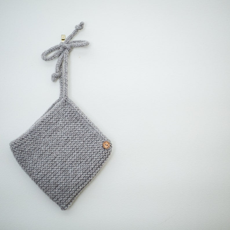 FLO Baby Toddler Bonnet Knitting Pattern