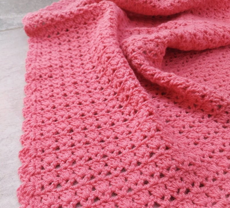 Crochet baby blanket pattern