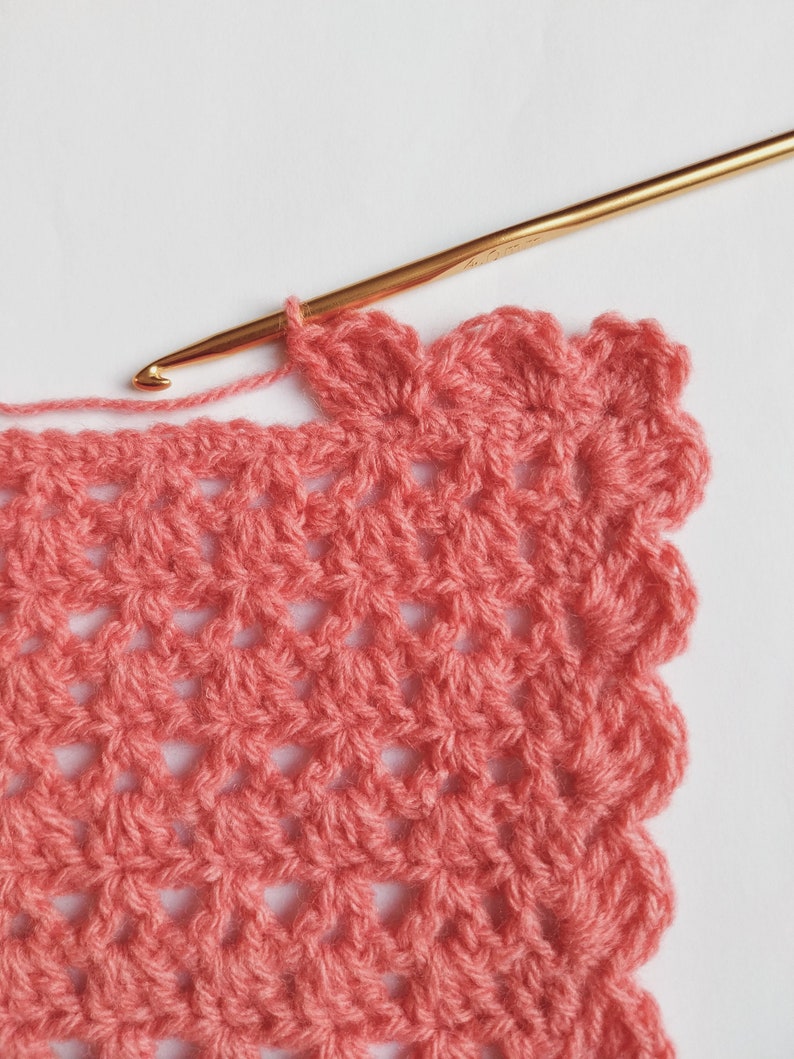 Crochet baby blanket pattern