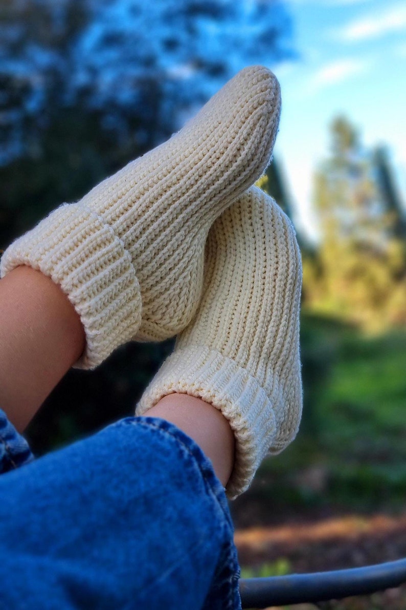 Easy Crochet Socks Pattern