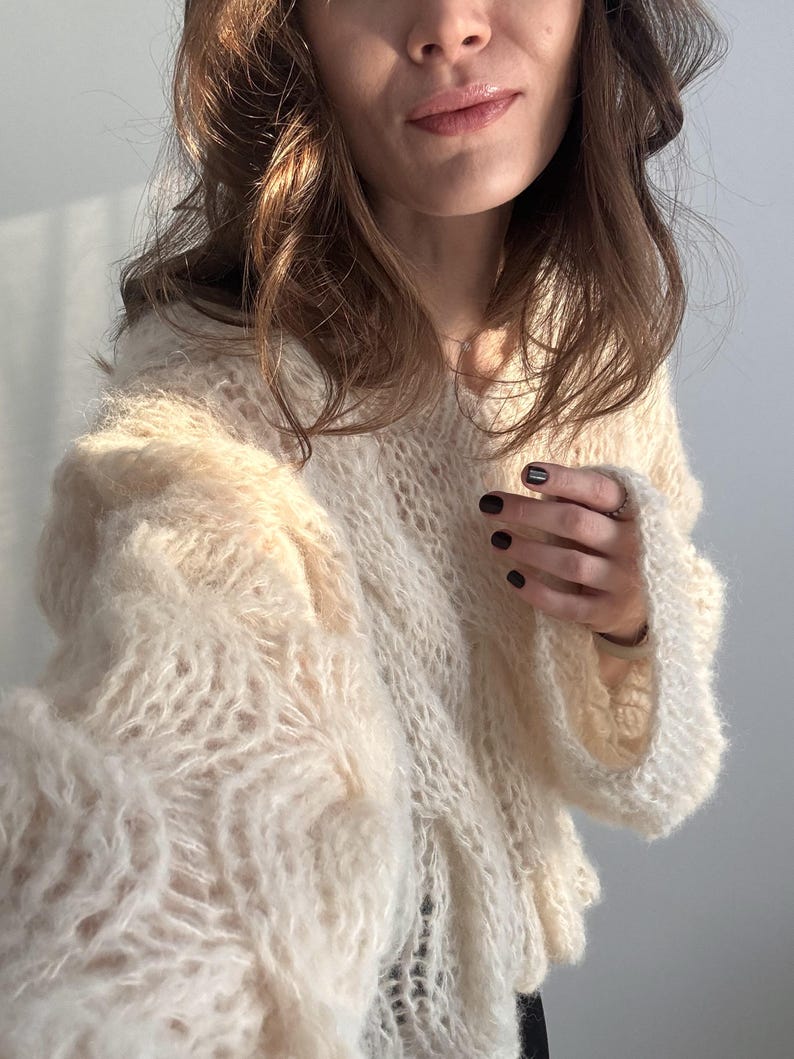 Cable V-neck Sweater Knitting Pattern