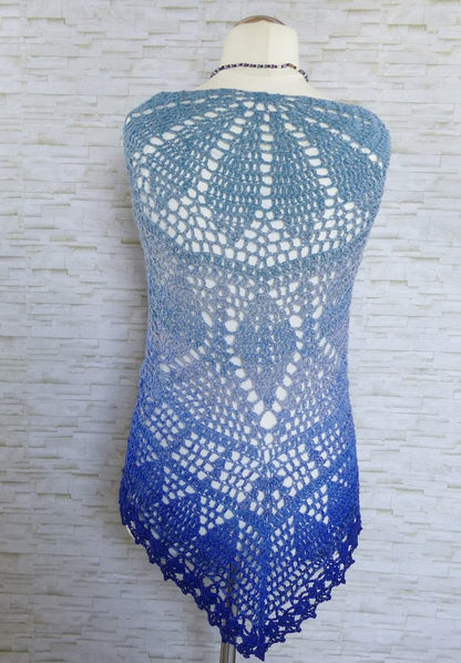 "Elomina" pattern: a beautiful crocheted shawl