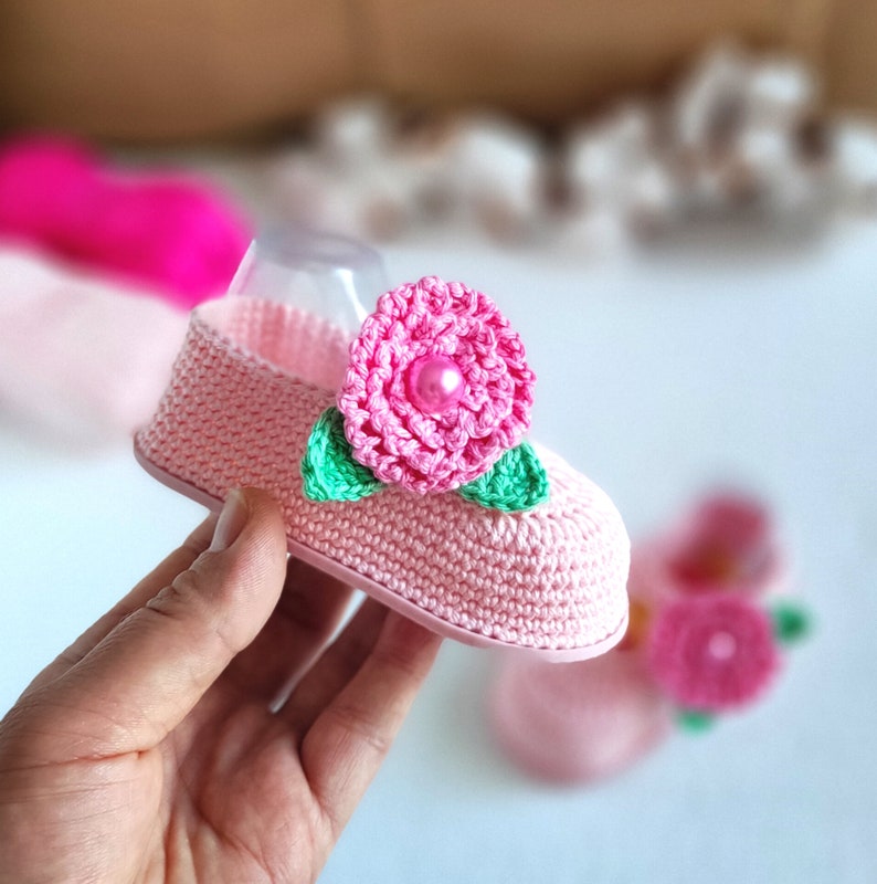 Crochet Baby Shoes Pattern