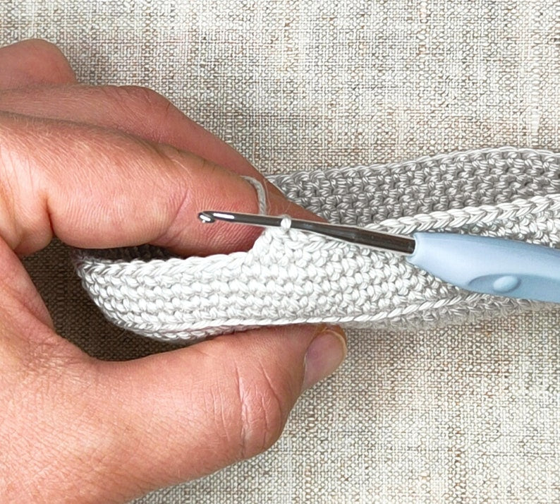 Crochet Baby Shoes Pattern