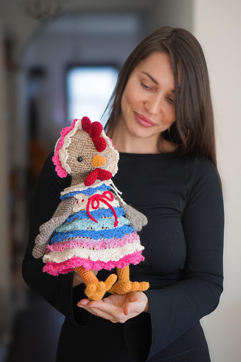 Crochet Hen Pattern + Toy Clothes