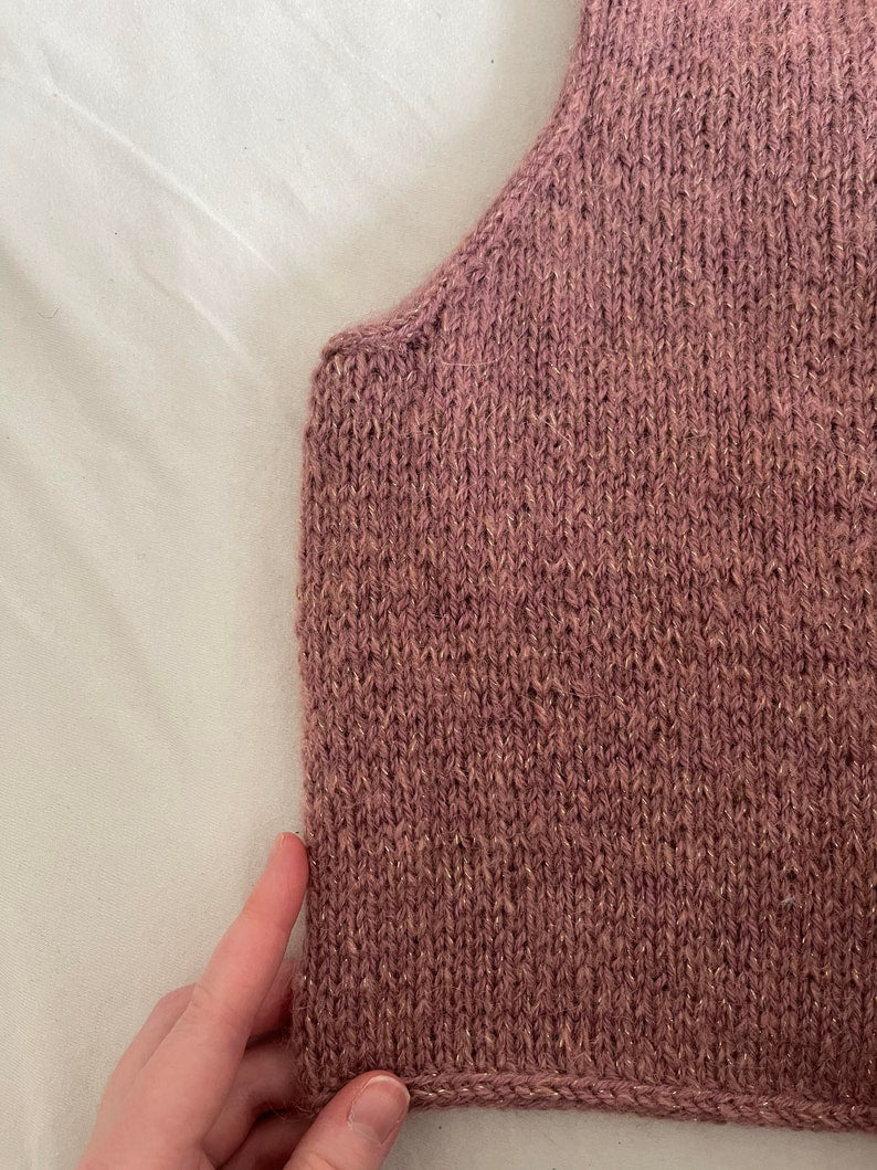 Flora Vest Knitting Pattern
