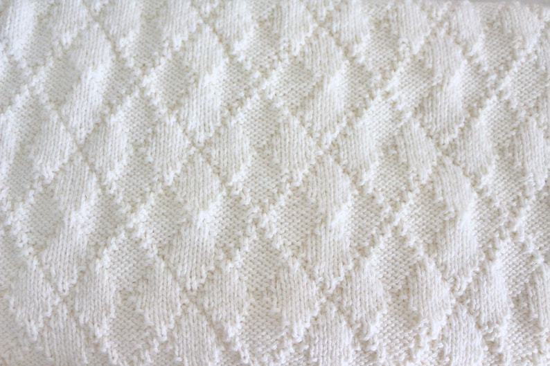 Neutral Baby Blanket Knitting Pattern