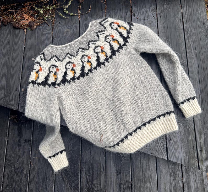 Knitting Pattern for a Puffin Motif Sweater